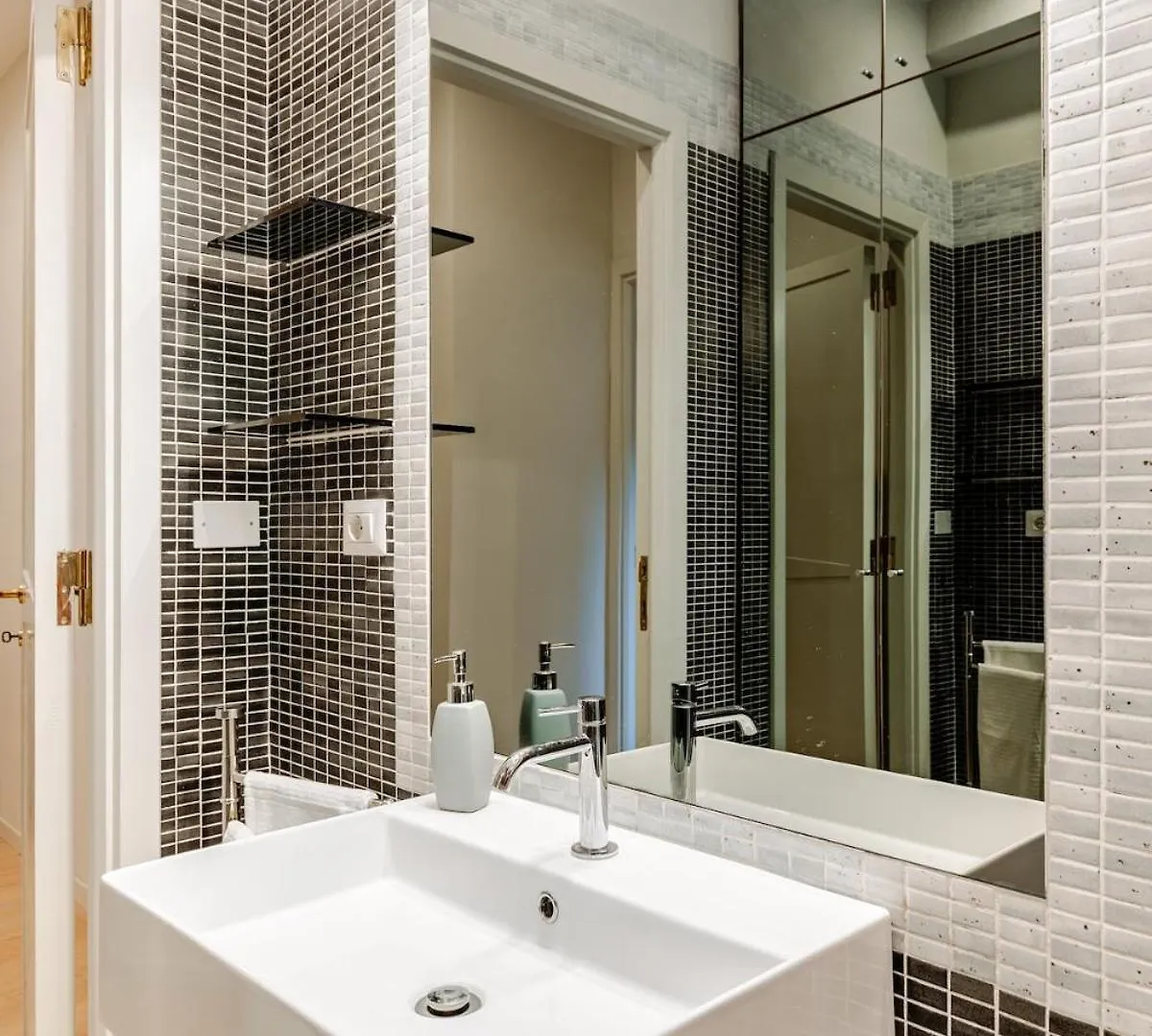 Apartment Welcome To Retreat In Trastevere Rome Italy